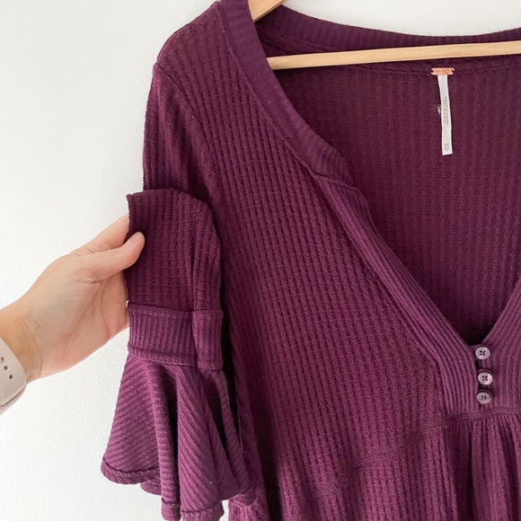 Free People // Oversized Olivia Tunic in Plum (Fits like a Small or Medium) - Picture 2 of 4